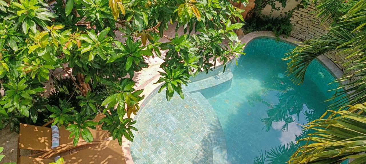 Hotel Soraya Yoga Wellness Center Gili Trawangan Esterno foto